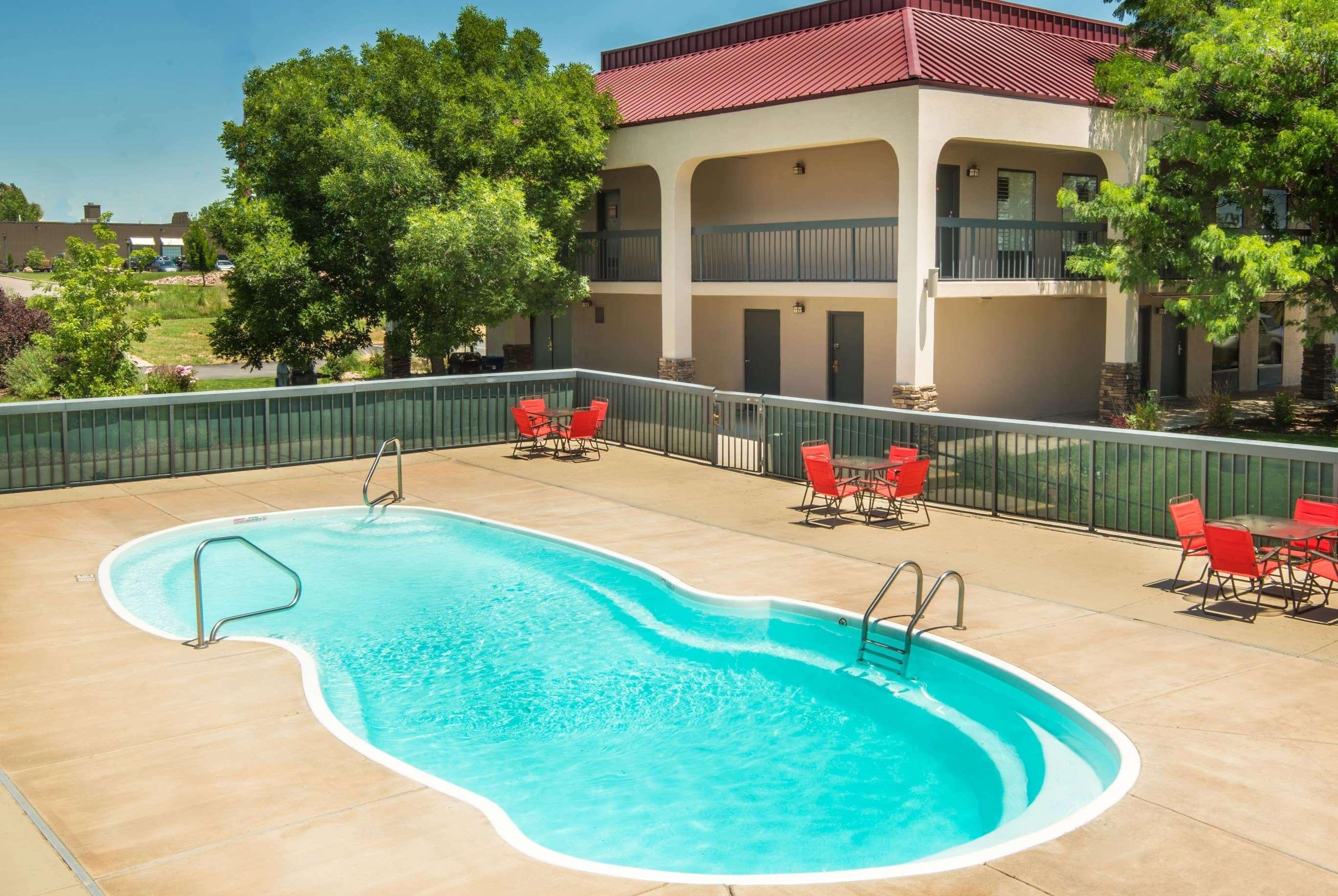 Travelodge By Wyndham Pueblo Zewnętrze zdjęcie